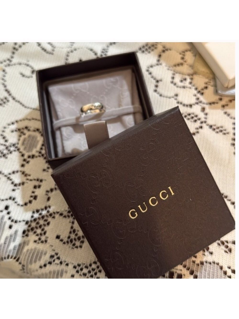 Gucci Silver Ring in Signature Gucci Box